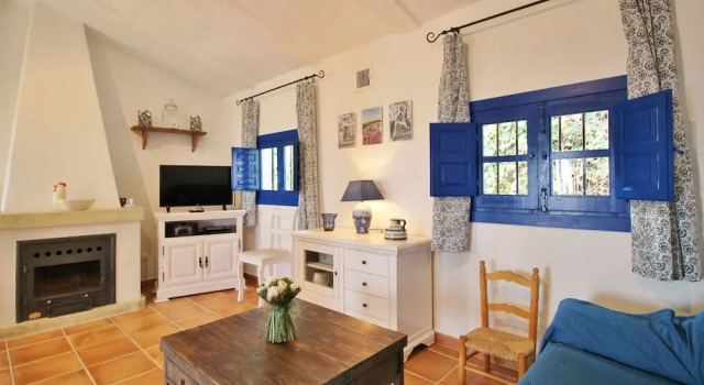 1039 Villa Cuatro Caminos