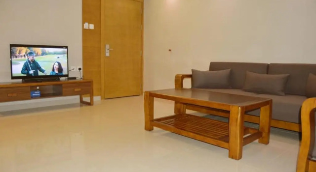Трёхместный семейный люкс с 2 комнатами с видом на город Yara Suites