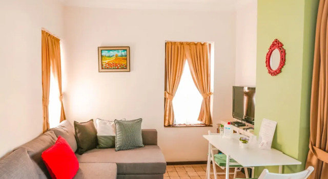 Полулюкс The Suite Apart Hotel