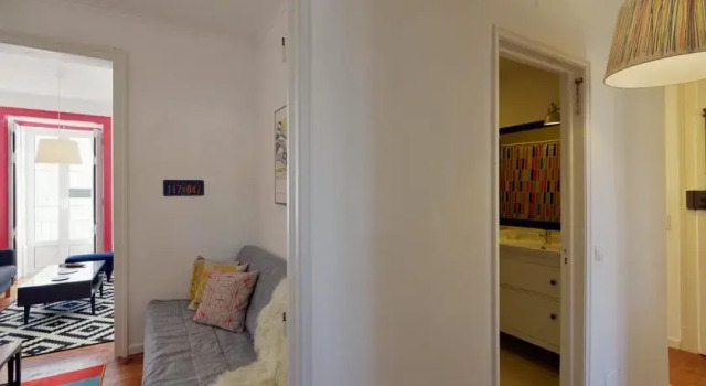 Feels Like Home - Charming in Estrela, Забронировать Апартаменты/квартира Эштрела , рядом с Рату