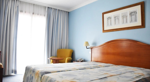 Albergaria Dias, Rezerwuj Hotel Hotele w Funchal z parkingiem, Parking