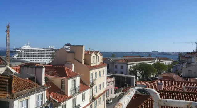 Апартаменты ChezVous Apartments