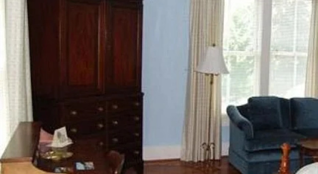 The Leavenworth Inn, Prenota Hotel Brandenburg Kentucky