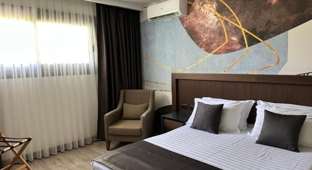 Номер Deluxe Palladium Beach Resort- Luxury Leading Hotels, Private Beach Included