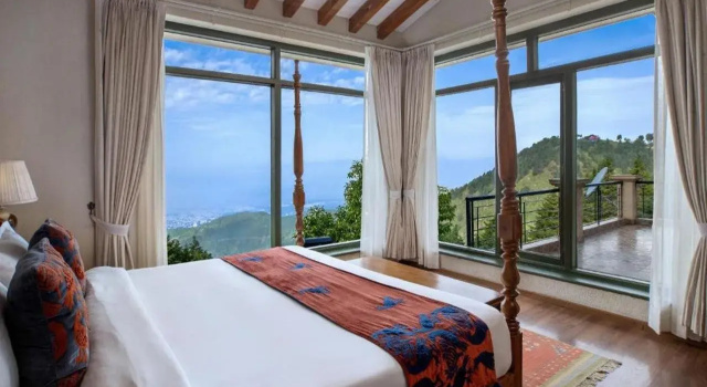 Larisa Resort, Mussoorie, Rezervovat Hotel Mussoorie Uttarakhand