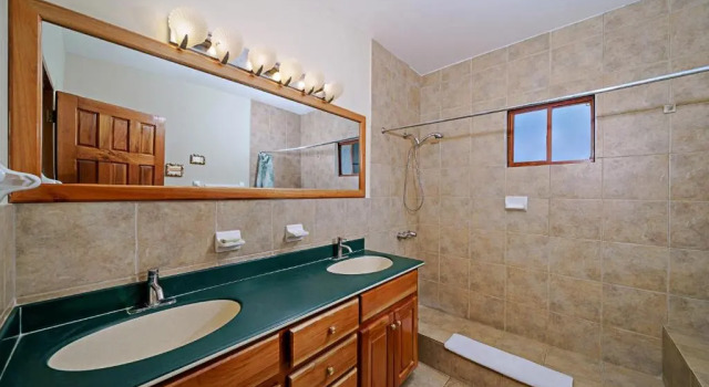 Номер Standard Beach House Condos, Negril