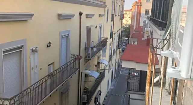 La Maison Della Torre, Book Hotel Portici Campania