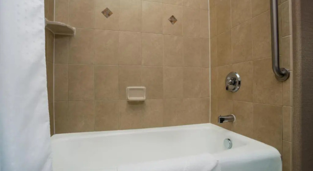 Четырёхместный номер Standard Holiday Inn Express Hotel & Suites Moab by IHG