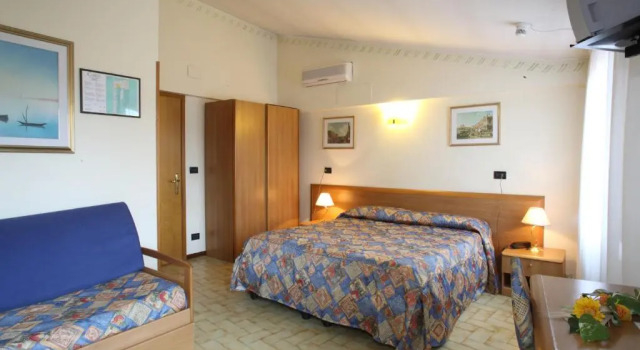 Трёхместный номер Standard Albergo Alla Campana