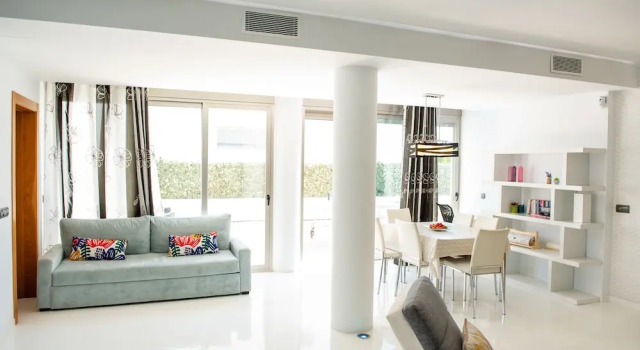 Villa Topaz, Book Villa Hotels in Ibiza with a Pool, Swimming Pool