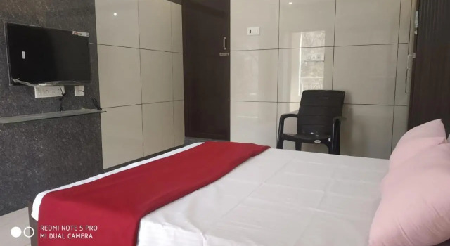 Sar Raj S R RESIDENCY, Забронировать Отель Отели штата Тамилнада с завтраком, Завтраки