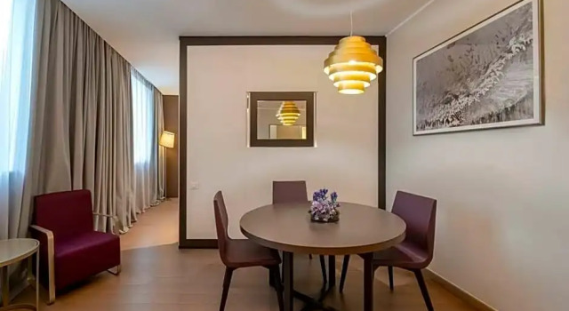 Двухместный Suite c 1 комнатой DoubleTree by Hilton Yerevan City Centre