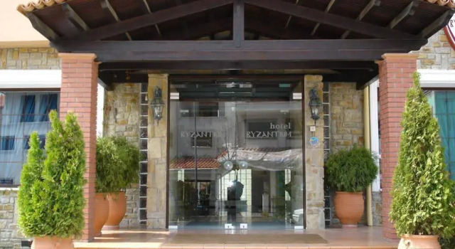 Byzantium, Book Hotel Kastoria 