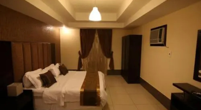 Asalat Al Hamra Furnished Units, Забронировать Отель Отели Джидды с парковкой, рядом с Jeddah Chamber of Commerce &amp; Industry, Парковка