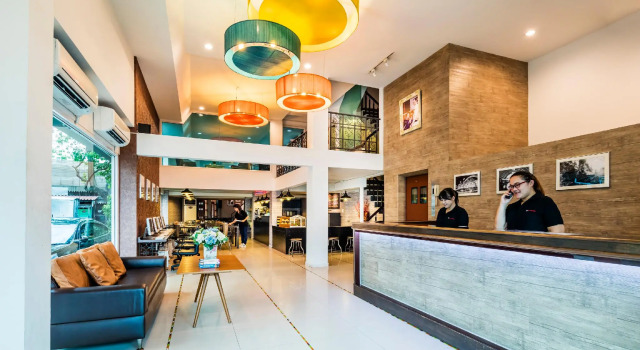 At Hua Lamphong Hotel - Hostel