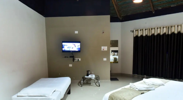 Hoysala Resort, Забронировать Курортный отель Отели Coorg 3 звезды, 3*