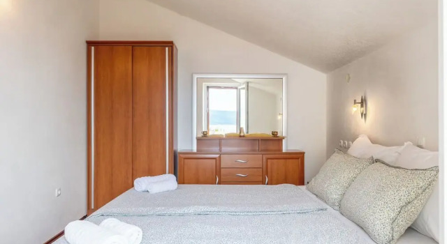 Апартаменты Apartments and Rooms LEA
