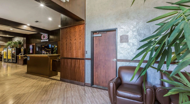 Econo Lodge Lake Elsinore Casino, Забронировать Отель Каньон-Лейк 