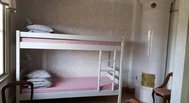 STF/Villa Eira vandrarhem, Rezervați Hotel Hjo Vättern