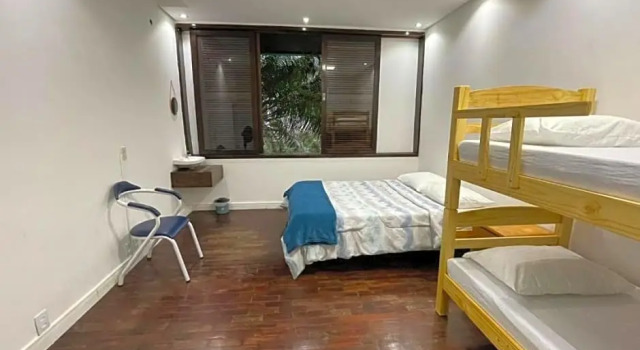 Hostel Jardim de Lótus, Забронировать Хостел Хостелы Блуменау, рядом с Blumenau Bus Station, Хостел