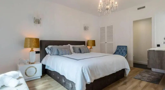 Puerto Banus second line, luxury apartement, Забронировать Апартаменты/квартира Отели Марбелья с парковкой, рядом с Casino Marbella, Парковка