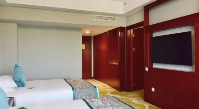 Номер Deluxe Yiyang Huatian Hotel