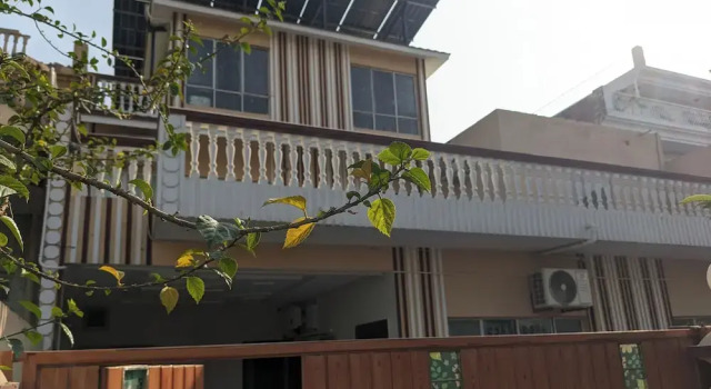 Decent Family Guest House