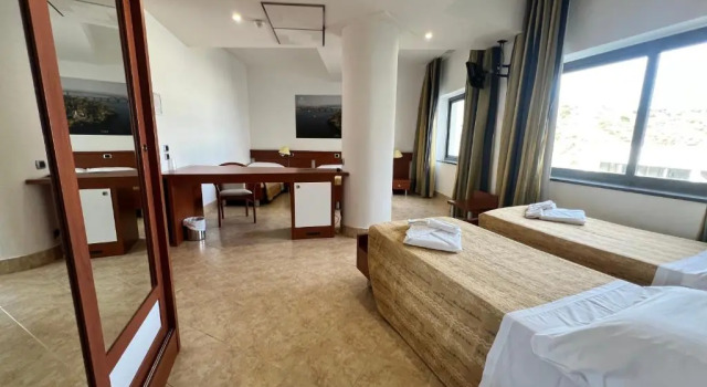 Семейный номер Standard Park Hotel Mirabeau