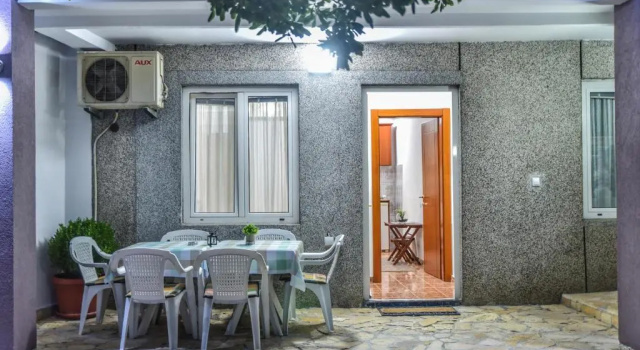 Апартаменты с видом на сад Villa Oleander