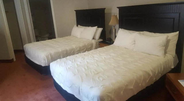 Cedar Park Whirlpool Suites, Buchen Sie Hotel North Stonington Connecticut
