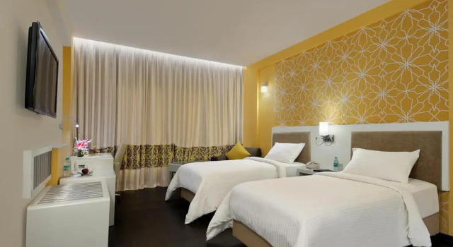 Номер Standard Hotel Kohinoor Elite near BKC
