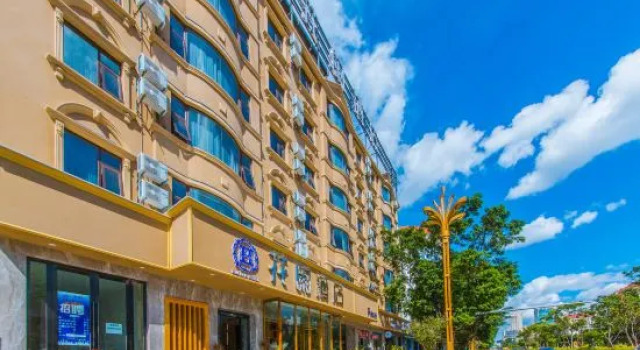Huaxi Hongta Avenue High-speed Railway Station, Buchen Sie Hotel Hotels in Yunnan mit Parkplatz, Parkplätze