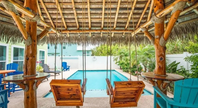 Коттедж с 5 комнатами с балконом Nauti Beach