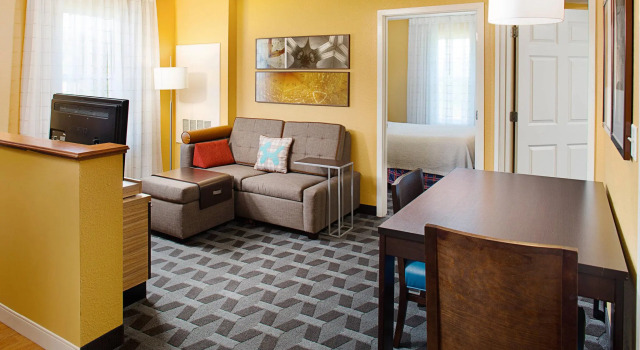 Люкс с 2 комнатами TownePlace Suites by Marriott Manchester