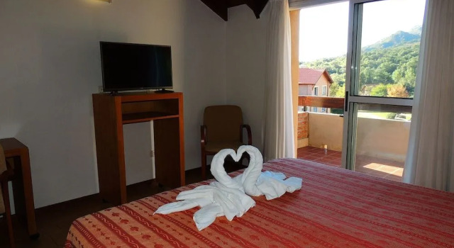 Apus Hotel Serrano