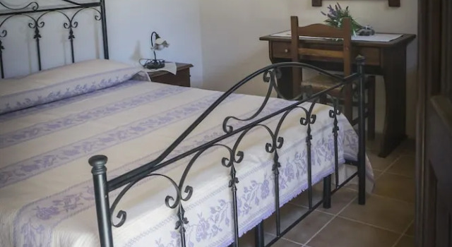 Il Mandorlo Rooms & Apartments, Забронировать Апартаменты/квартира Баресса Южная Сардиния