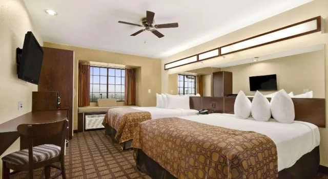 Номер Standard Microtel Inn & Suites by Wyndham Round Rock