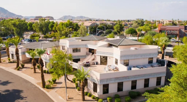 Коттедж Ivory Buyout By Avantstay Two Home Buyout Near Old Town w/ Large Patio