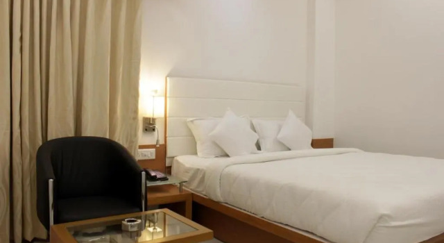 Двухместный номер Deluxe Hotel Ashray Inn