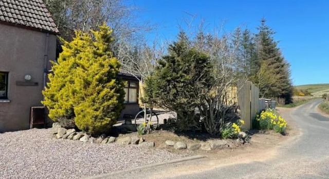 The Steading with 7 Seater Hot Tub Aberdeenshire, Prenota Hotel Banff 