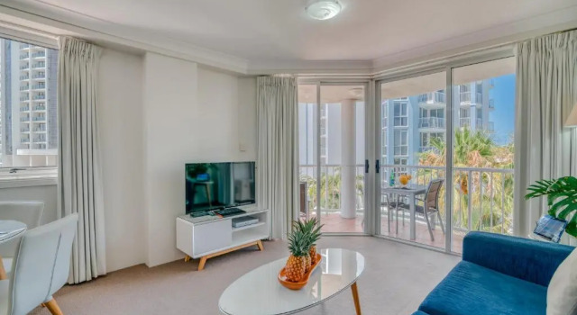 Апартаменты с 2 комнатами Bel Air on Broadbeach - Official