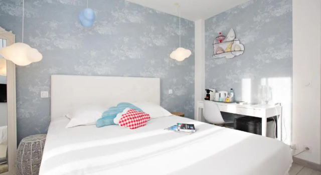 Номер Economy Hôtel Mademoiselle