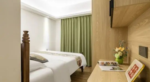 Люкс Deluxe Panshan Panhu Inn (Chaozhou Ancient Town West Lake Park Branch)