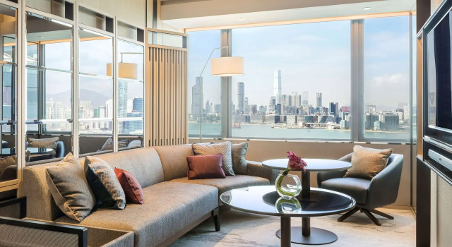 Двухместный люкс Hyatt Centric Victoria Harbour