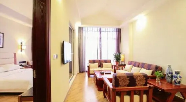 Meizhou Hakka park yisujiayuan Hotel, Boek Hotel Hotels in Meixian met parkeren, Parkeren
