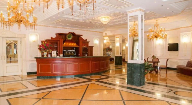 Kristall e Giardini dellEden, Reserva ahora Hotel Ariano Irpino 