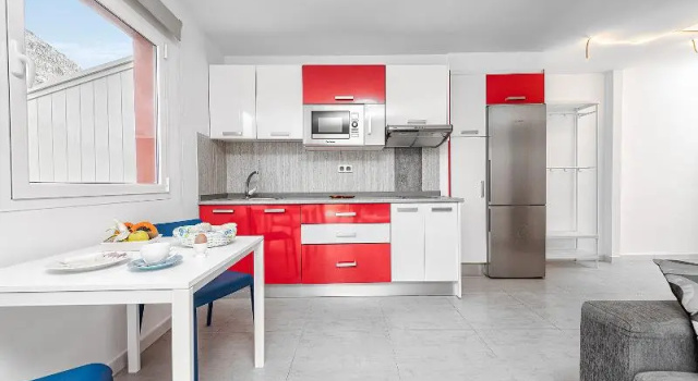 Deluxe Huoneisto parvekkeella Sol Mogan Suites