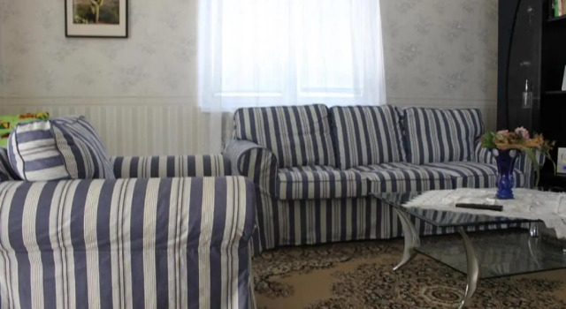 Pine Wood Apartment 6, Book Lejlighed Hoteller i Western Transdanubia med parkering, Parkering