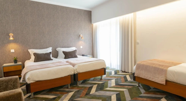 Трёхместный номер Standard с балконом D. Afonso Hotel & SPA