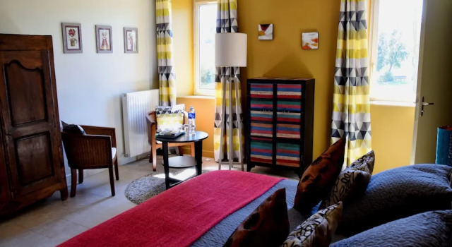La Monèze Basse, Book Guesthouse Limoux Corbières